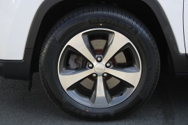 Used 2019  Jeep Cherokee 4d SUV 4WD Limited 3&period;2L at Warner Motors near East Orange&comma; NJ