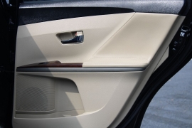 Used 2014  Toyota Venza 4d SUV AWD XLE at Warner Motors near East Orange&comma; NJ