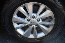 Used 2017 Kia Sedona 4d Wagon LX at Warner Motors near East Orange, NJ