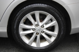 Used 2010  Lexus ES 350 4dr Sdn at Warner Motors near East Orange&comma; NJ