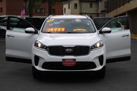 Used 2019  Kia Sorento 4d SUV AWD LX I4 at Warner Motors near East Orange&comma; NJ