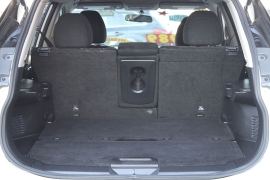 Used 2016  Nissan Rogue 4d SUV AWD SV at Warner Motors near East Orange&comma; NJ