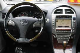 Used 2010  Lexus ES 350 4dr Sdn at Warner Motors near East Orange&comma; NJ