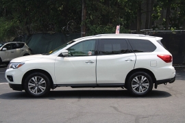Used 2018  Nissan Pathfinder 4d SUV 4WD SV at Warner Motors near East Orange&comma; NJ