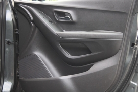 Used 2019  Chevrolet Trax 4d SUV FWD LS at Warner Motors near East Orange&comma; NJ