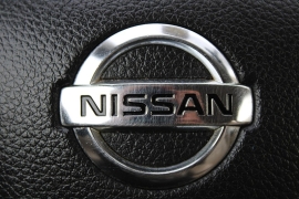 Used 2016  Nissan Rogue 4d SUV AWD SL at Warner Motors near East Orange&comma; NJ