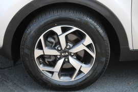 Used 2020  Kia Sportage 4d SUV AWD LX at Warner Motors near East Orange&comma; NJ