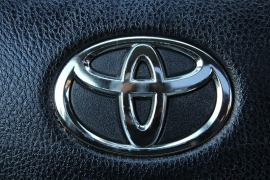 Used 2015  Toyota RAV4 4d SUV AWD Limited at Warner Motors near East Orange&comma; NJ