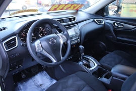 Used 2016  Nissan Rogue 4d SUV AWD SV at Warner Motors near East Orange&comma; NJ