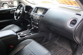 Used 2018  Nissan Pathfinder 4d SUV 4WD SV at Warner Motors near East Orange&comma; NJ