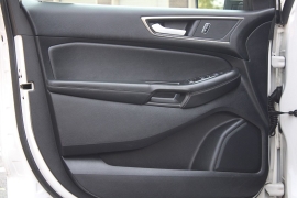 Used 2015  Ford Edge 4d SUV AWD SEL EcoBoost at Warner Motors near East Orange&comma; NJ
