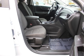 Used 2021  Chevrolet Equinox FWD 4dr LT w&sol;1LT at Warner Motors near East Orange&comma; NJ