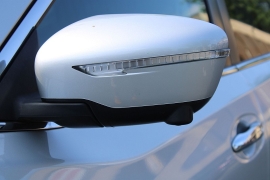 Used 2015  Nissan Rogue 4d SUV AWD SV at Warner Motors near East Orange&comma; NJ