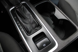 Used 2018  Ford Escape 4d SUV 4WD SE w&sol;SYNC3 at Warner Motors near East Orange&comma; NJ