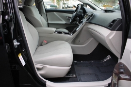 Used 2010 Toyota Venza 4d SUV FWD at Warner Motors near East Orange, NJ