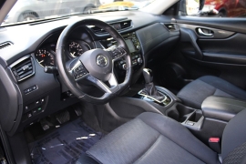 Used 2018  Nissan Rogue 4d SUV AWD SV at Warner Motors near East Orange&comma; NJ