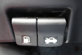 Used 2017  Nissan Versa 4d Sedan SV at Warner Motors near East Orange&comma; NJ