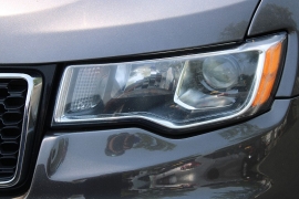 Used 2019  Jeep Grand Cherokee 4d SUV 4WD Laredo E at Warner Motors near East Orange&comma; NJ