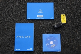 Used 2018  Honda Pilot 4d SUV AWD LX at Warner Motors near East Orange, NJ