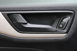Used 2022  Ford Escape SE FWD at Warner Motors near East Orange&comma; NJ