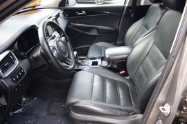 Used 2016  Kia Sorento 4d SUV AWD SX at Warner Motors near East Orange&comma; NJ
