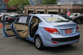 Used 2014 Hyundai Accent 4d Sedan GLS Auto at Warner Motors near East Orange, NJ