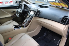 Used 2014  Toyota Venza 4d SUV AWD XLE at Warner Motors near East Orange&comma; NJ