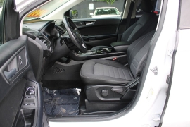 Used 2018  Ford Edge 4d SUV AWD SE EcoBoost at Warner Motors near East Orange&comma; NJ