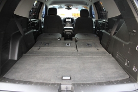 Used 2018  Chevrolet Traverse 4d SUV FWD LT Cloth w&sol;1LT at Warner Motors near East Orange&comma; NJ