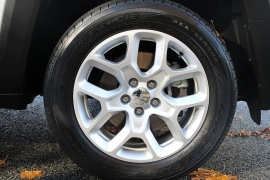 Used 2018 Jeep Renegade 4d SUV 4WD Sport at Warner Motors near East Orange, NJ