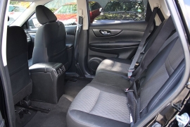 Used 2018  Nissan Rogue 4d SUV AWD SV at Warner Motors near East Orange&comma; NJ