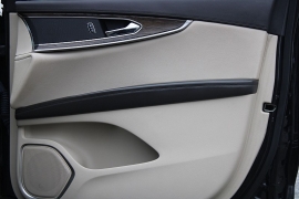 Used 2016  Lincoln MKX 4d SUV AWD Reserve EcoBoost at Warner Motors near East Orange&comma; NJ