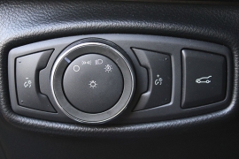 Used 2016  Lincoln MKZ 4d Sedan AWD Ecoboost at Warner Motors near East Orange&comma; NJ