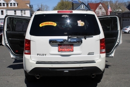 Used 2013 Honda Pilot 4d SUV 4WD Touring at Warner Motors near East Orange, NJ