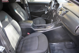 Used 2013  Kia Sportage 4d SUV FWD LX at Warner Motors near East Orange, NJ