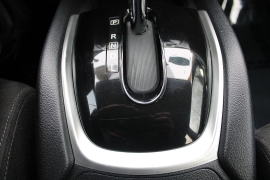 Used 2015  Nissan Rogue 4d SUV AWD SV at Warner Motors near East Orange&comma; NJ