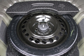 Used 2018  Chevrolet Malibu 4d Sedan LT at Warner Motors near East Orange&comma; NJ