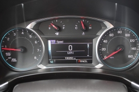 Used 2018  Chevrolet Equinox 4d SUV FWD LT w&sol;1LT at Warner Motors near East Orange&comma; NJ