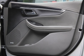 Used 2019  Chevrolet Impala 4d Sedan Premier w&sol;2LZ at Warner Motors near East Orange&comma; NJ