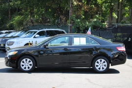 Used 2011  Toyota Camry 4d Sedan LE Auto at Warner Motors near East Orange&comma; NJ