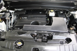 Used 2018  Nissan Pathfinder 4d SUV 4WD SV at Warner Motors near East Orange&comma; NJ