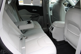 Used 2019 Jeep Cherokee 4d SUV 4WD Limited 3.2L at Warner Motors near East Orange, NJ