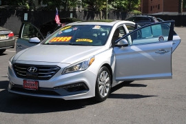 Used 2017  Hyundai Sonata 4d Sedan Limited at Warner Motors near East Orange&comma; NJ
