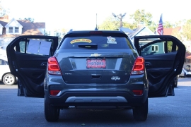 Used 2018  Chevrolet Trax 4d SUV FWD LT at Warner Motors near East Orange&comma; NJ