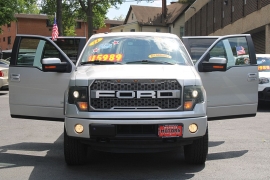 Used 2014  Ford F-150 4WD Supercrew FX4 5 1&sol;2 at Warner Motors near East Orange&comma; NJ