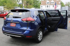 Used 2017 Nissan Rogue 4d SUV AWD SV at Warner Motors near East Orange, NJ