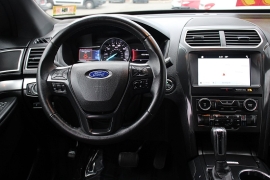 Used 2017 Ford Explorer 4d SUV 4WD XLT at Warner Motors near East Orange, NJ