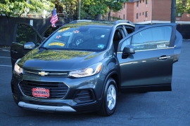 Used 2018  Chevrolet Trax 4d SUV FWD LT at Warner Motors near East Orange&comma; NJ