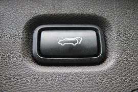 Used 2020  Hyundai Santa Fe 4d SUV AWD SEL 2&period;4L at Warner Motors near East Orange&comma; NJ