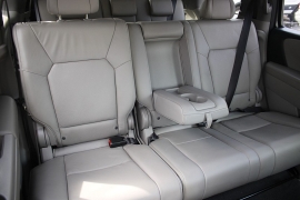 Used 2011  Honda Pilot 4d SUV 4WD EX-L at Warner Motors near East Orange&comma; NJ